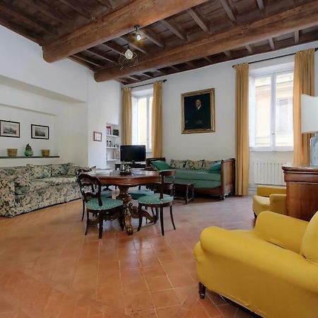 Navona Elegant Two Bedroom Apartment Rome Bagian luar foto