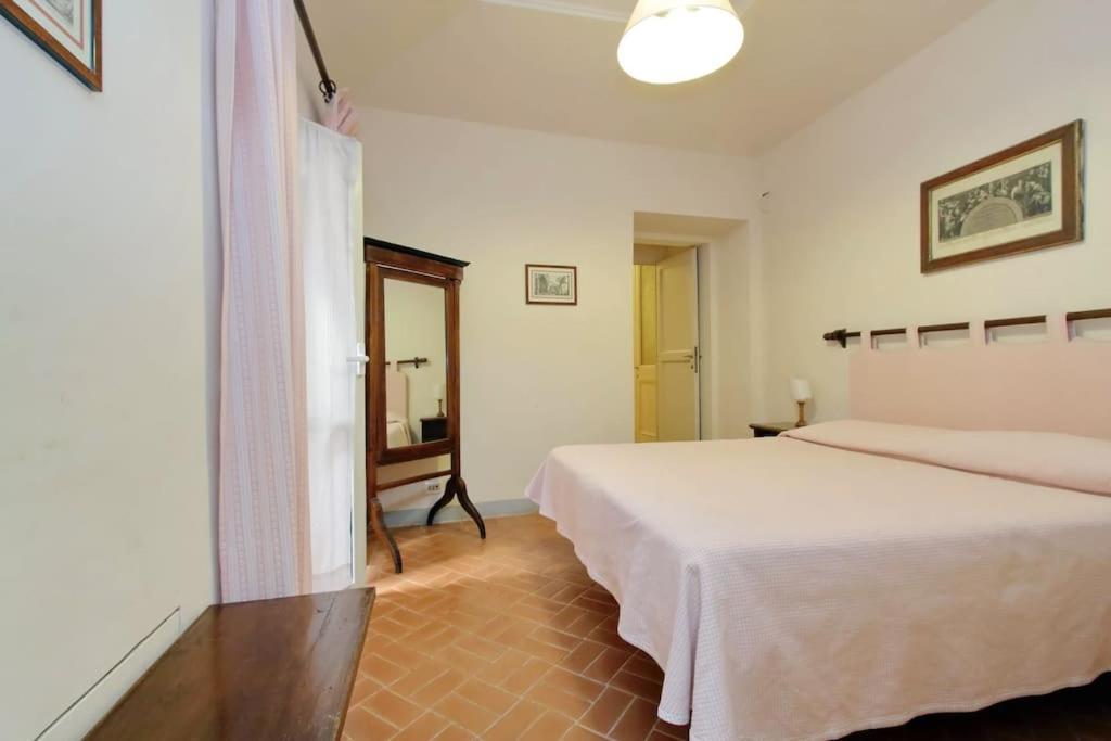 Navona Elegant Two Bedroom Apartment Rome Bagian luar foto