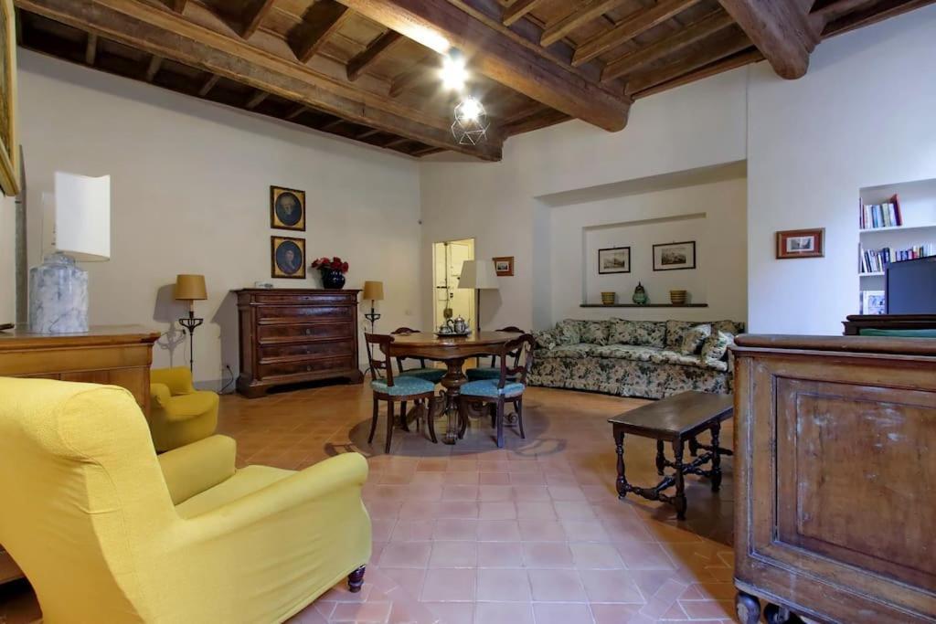 Navona Elegant Two Bedroom Apartment Rome Bagian luar foto