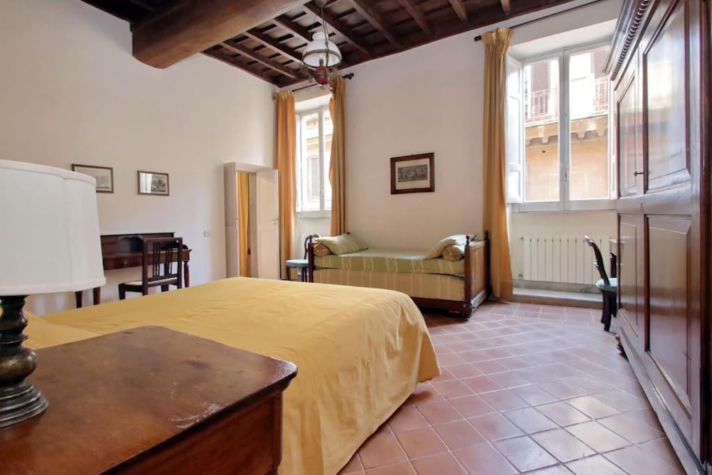 Navona Elegant Two Bedroom Apartment Rome Bagian luar foto