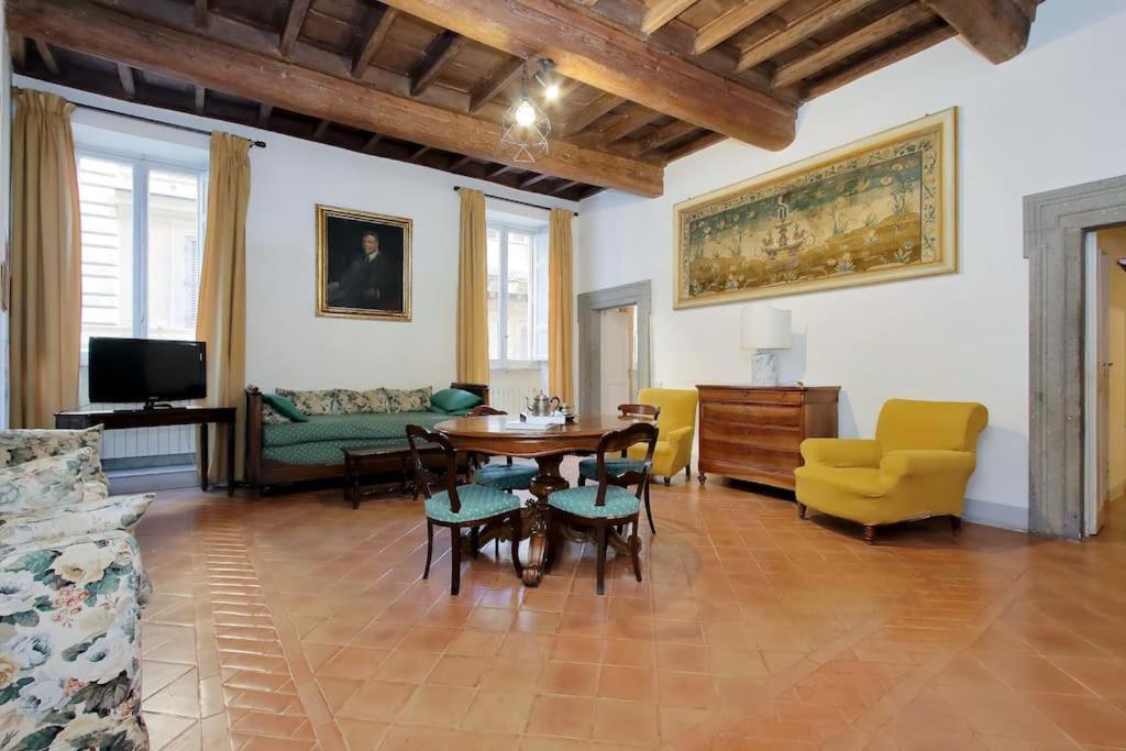 Navona Elegant Two Bedroom Apartment Rome Bagian luar foto